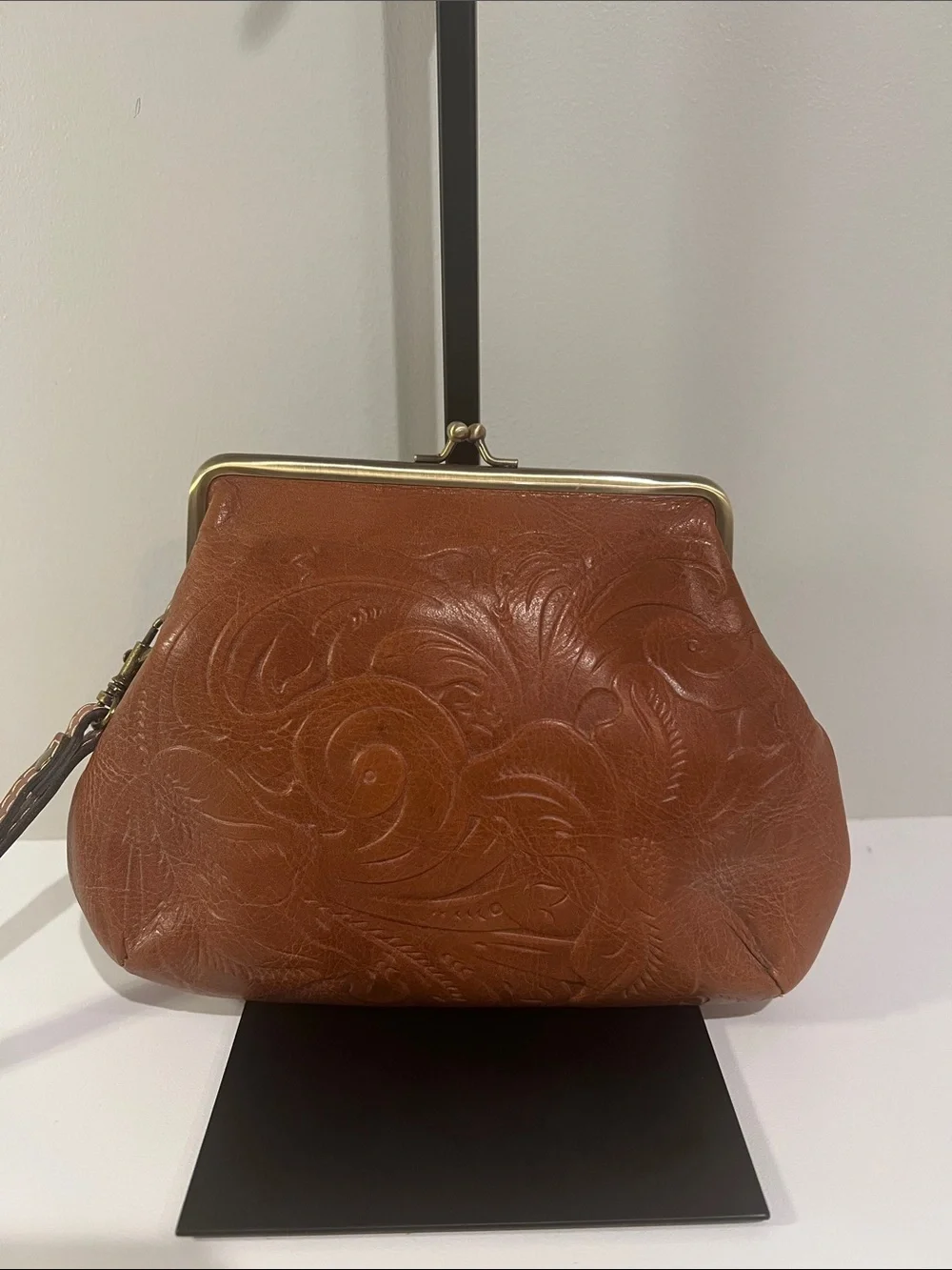 Patricia Nash Tan Embossed Leather Frame-Top Clutch
